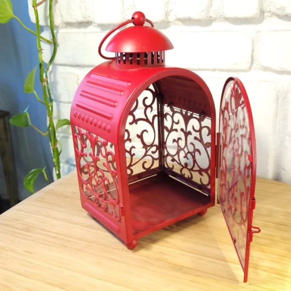 Red Curly Vine Pattern Metal Lantern - Picture 1 of 9
